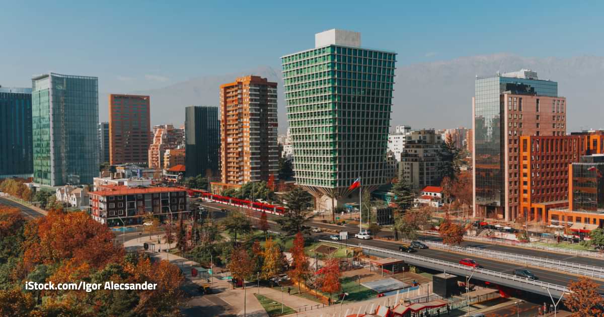 El clima del lunes 1 de diciembre de 2025 para Santiago